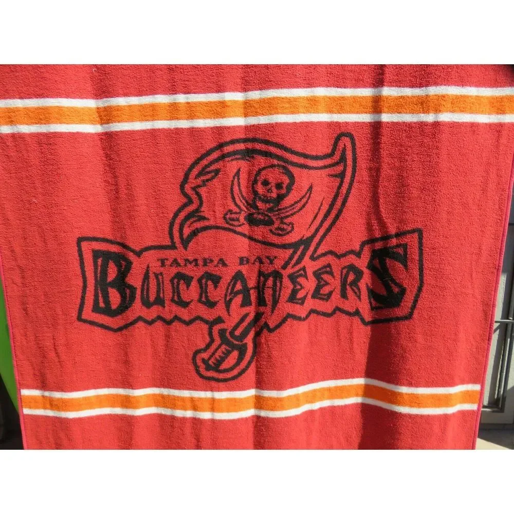 TAMPA BAY BUCCANEERS‎ 82